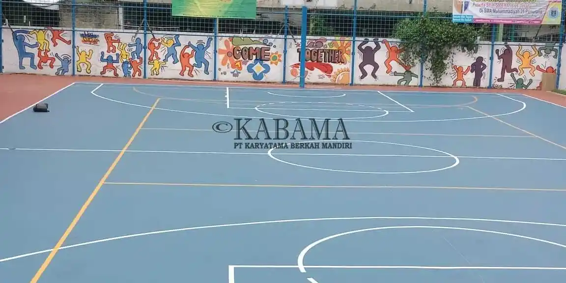 Dokumentasi proyek cat lapangan olahraga