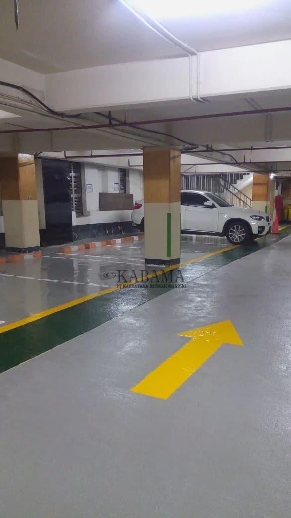Epoxy Lantai Area Parkir dan Garasi