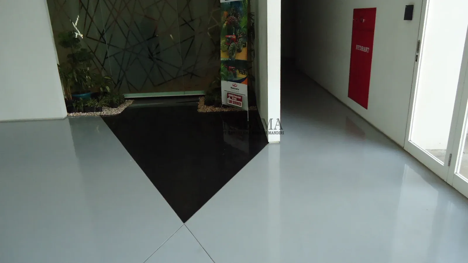 Epoxy Lantai Area Komersial